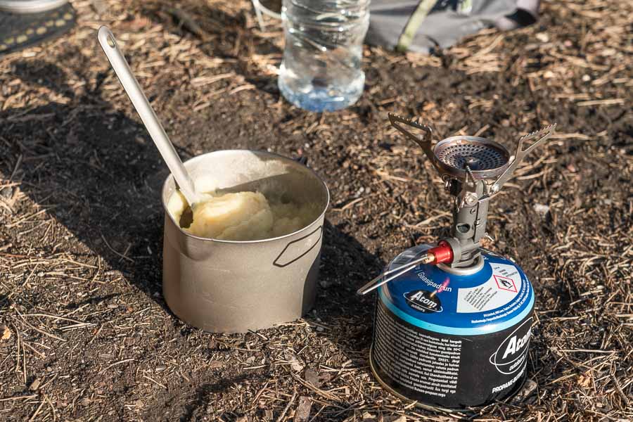 Complete Backpacking Kitchen Setup Under 2 Pounds: 2026 Ultralight Essentials List