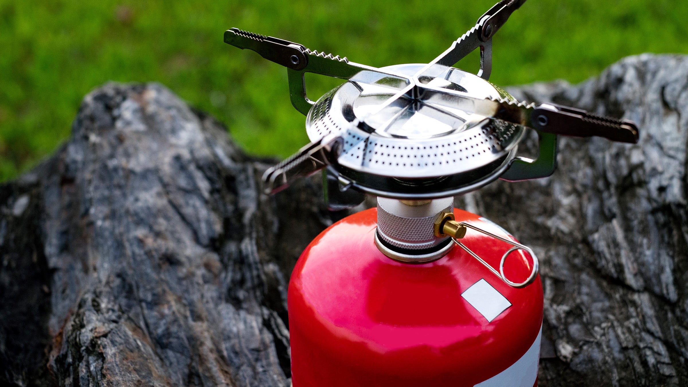 How to Measure Your Camping Fuel Canisters - Backpacker