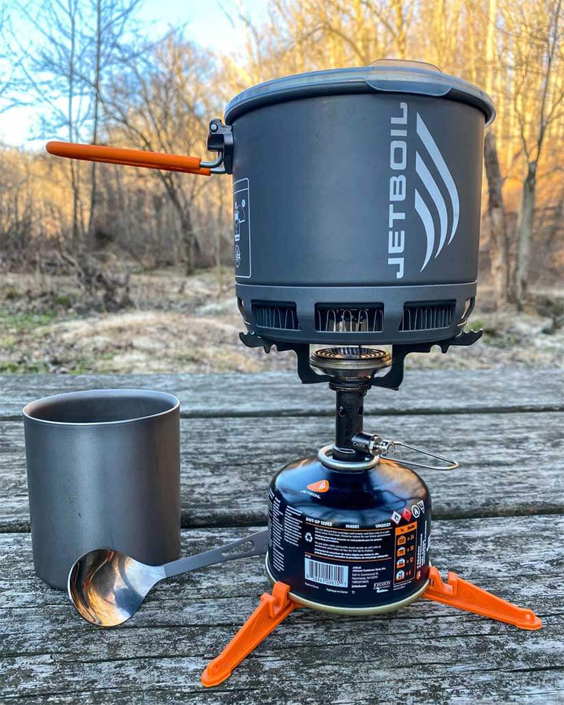 Jetboil vs. Traditional Stoves Which is the Best Backpacking Stove Option?