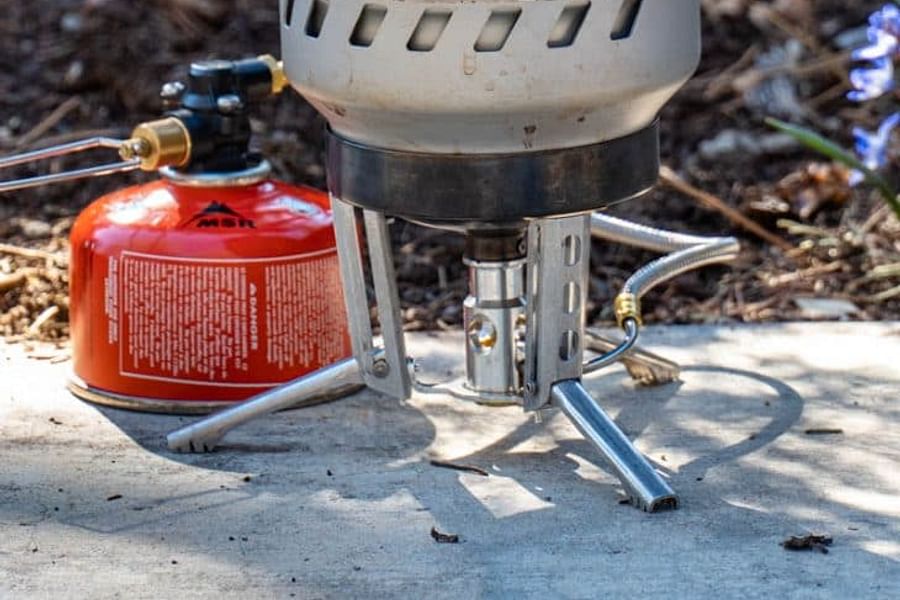 lightweight efficient backpacking stove